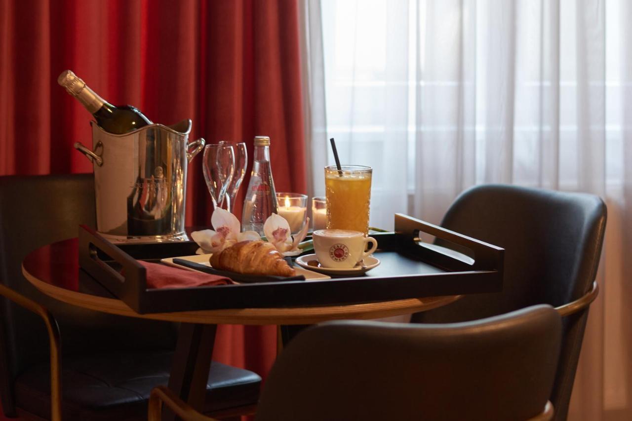 The Embassy Suites Σόφια Εξωτερικό φωτογραφία