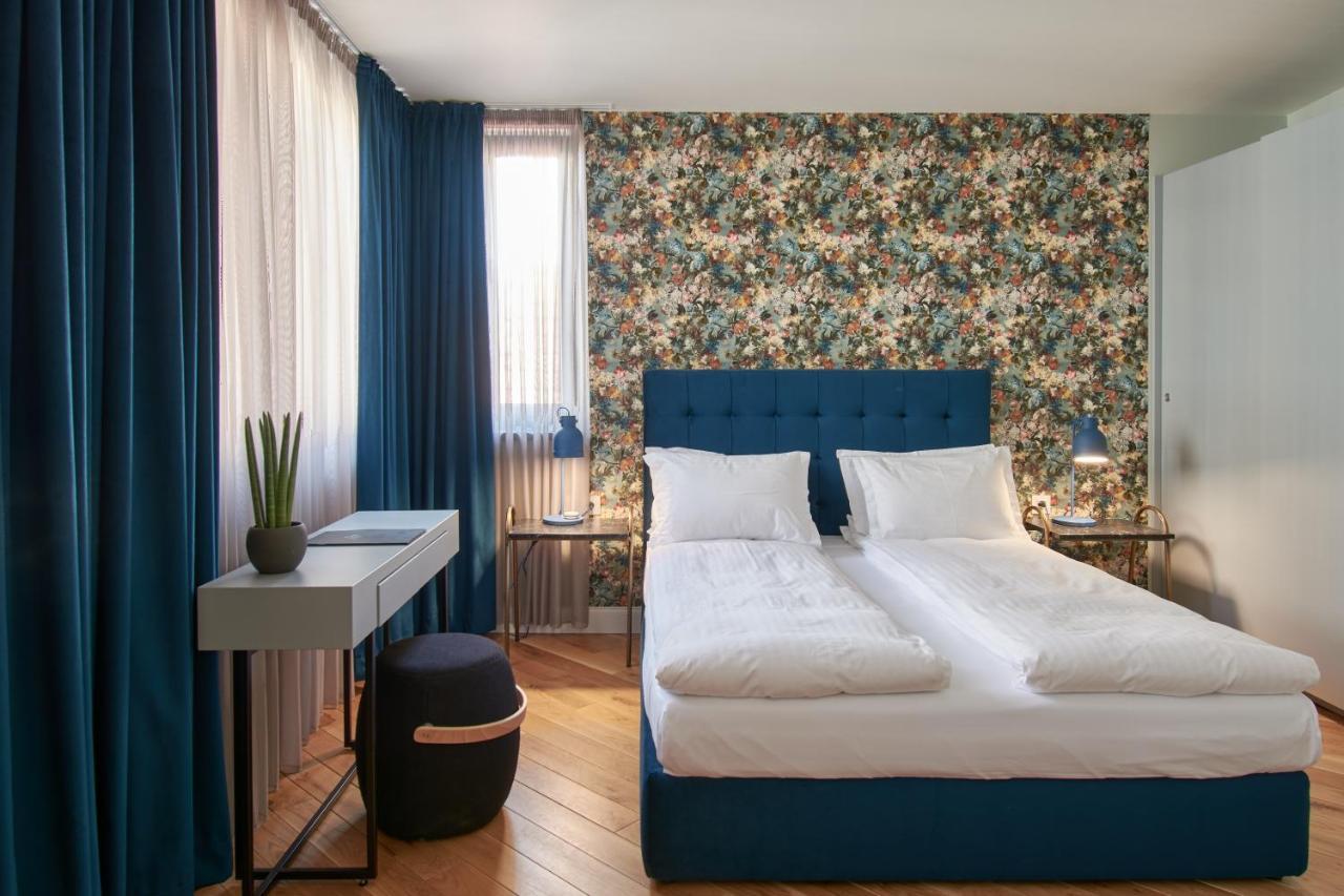 The Embassy Suites Σόφια Εξωτερικό φωτογραφία